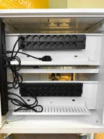 Dulap Depozitare și Încărcare Laptop / Tabletă – 32 Dispozitive | Metalic, Mobil, Livrat Sudat - Image 6