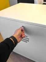 Dulap Depozitare și Încărcare Laptop / Tabletă – 32 Dispozitive | Metalic, Mobil, Livrat Sudat - Image 10